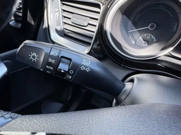Kia XCeed 1.6 GDi PHEV Drive 39