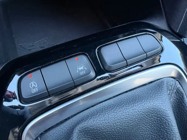 Opel Corsa 1.2 T Edition 50