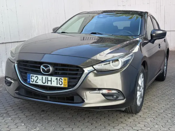 Mazda 3 1.5 Sky-G Evolve HS Navi 10