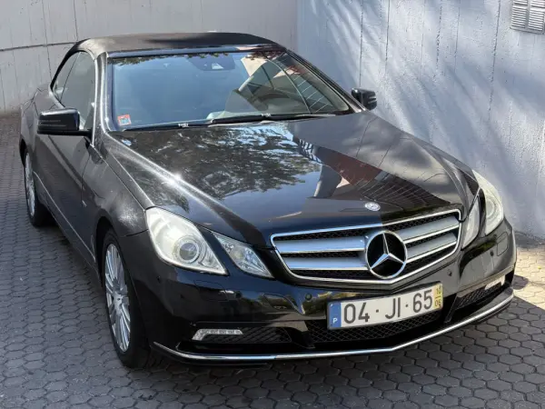 Mercedes-Benz E 350 CGi Avantgarde BlueEfficiency Auto 2