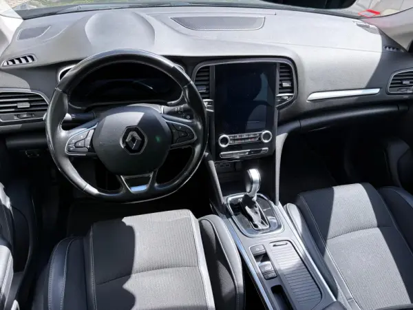 Renault Mégane Sport Tourer 1.6 E-Tech Plug-In Intens 30