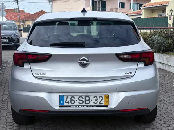 Opel Astra 1.6 CDTI Innovation S/S 5