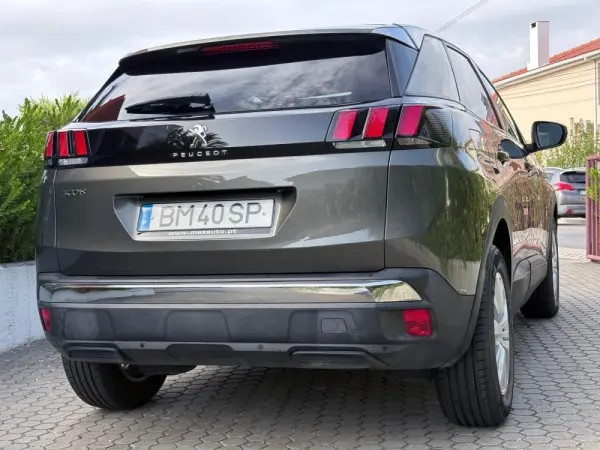 Peugeot 3008 1.2 PureTech Allure EAT8 20