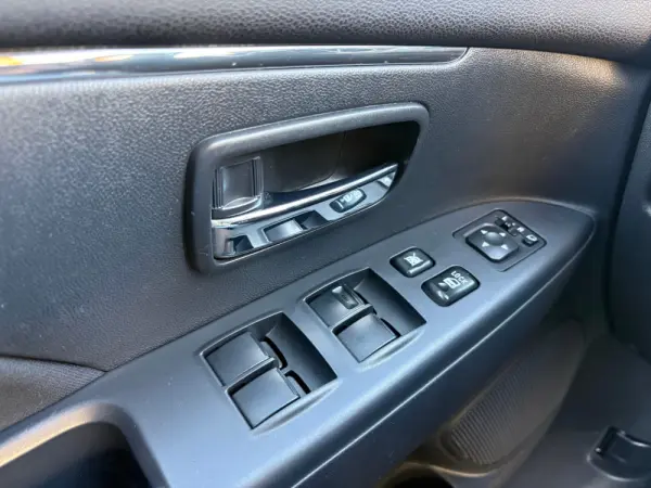 Mitsubishi ASX 1.6 DI-D Intense Black Edition 33