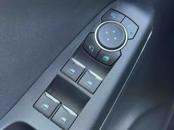 Ford Puma 1.0 EcoBoost MHEV ST-Line 33