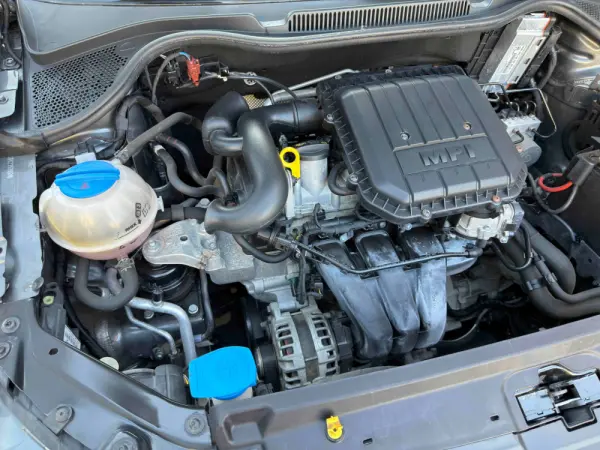 Volkswagen Polo 1.0 Trendline 18