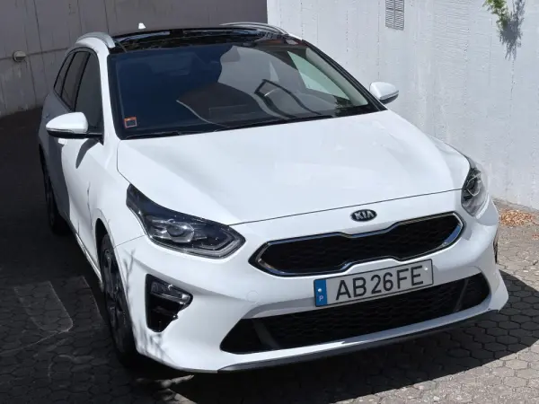 Kia Ceed SW 1.4 T-GDI Drive+SRF 7DCT 4