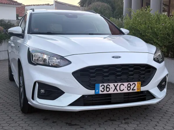 Ford Focus SW 1.0 EcoBoost ST-Line 9