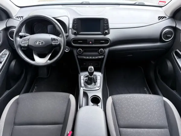 Hyundai Kauai 1.0 T-GDi Premium Tec.Preto 6