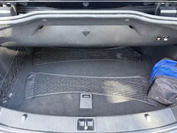 Mercedes-Benz E 350 CGi Avantgarde BlueEfficiency Auto 29