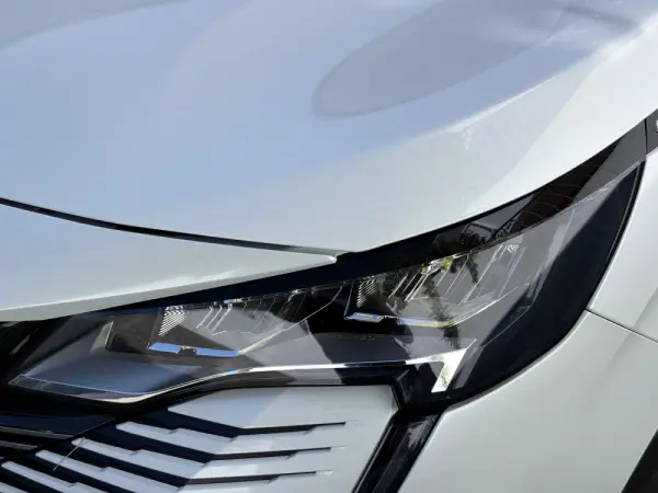 Peugeot 5008 1.2 PureTech Allure EAT8 14
