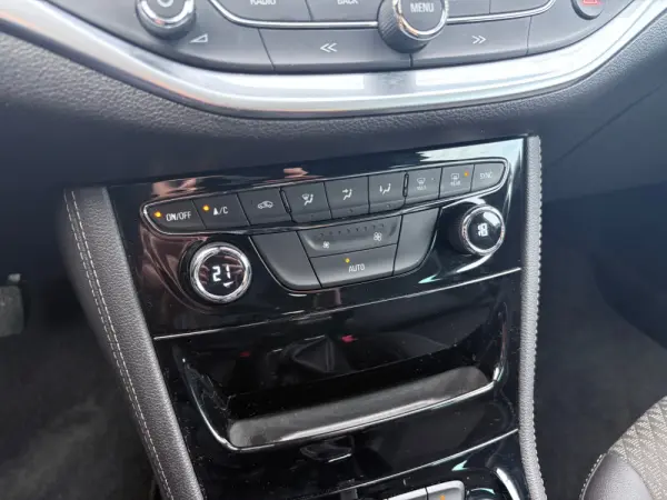 Opel Astra 1.6 CDTI Innovation S/S 47