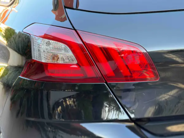 Peugeot 308 1.6 BlueHDi Style 23
