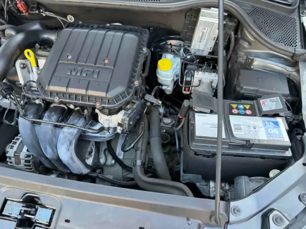 Volkswagen Polo 1.0 Trendline 19