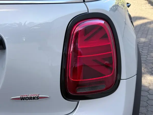MINI 3 Portas John Cooper Works Auto Desportiva 23