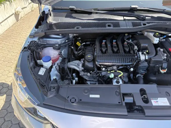 Peugeot 208 1.2 PureTech Active Pack 17