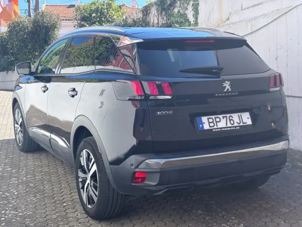 Peugeot 3008 1.2 PureTech Allure EAT8 25