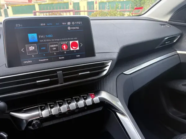 Peugeot 3008 1.2 PureTech Allure EAT8 50
