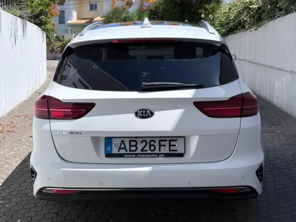 Kia Ceed SW 1.4 T-GDI Drive+SRF 7DCT 6