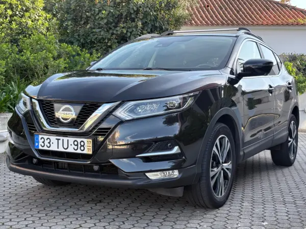 Nissan Qashqai 1.2 DIG-T N-Connecta 18 10