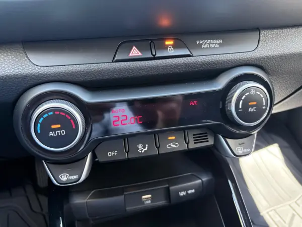 Kia Stonic 1.0 T-GDi Drive 7DCT 46