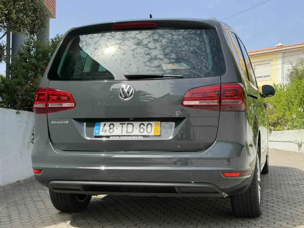 Volkswagen Sharan 2.0 TDI Blue Highline 21