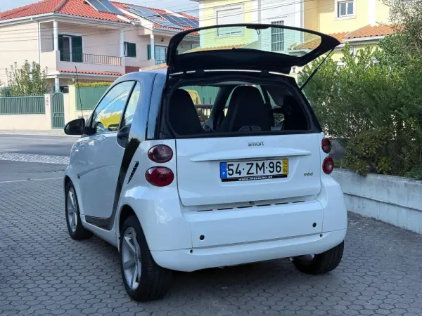 Smart ForTwo Coupé 1.0 Pure 61 23