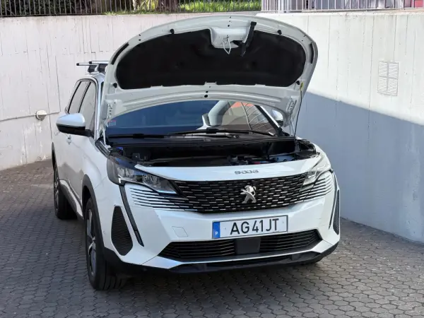 Peugeot 5008 1.2 PureTech Allure EAT8 17