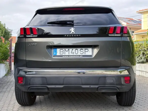 Peugeot 3008 1.2 PureTech Allure EAT8 21