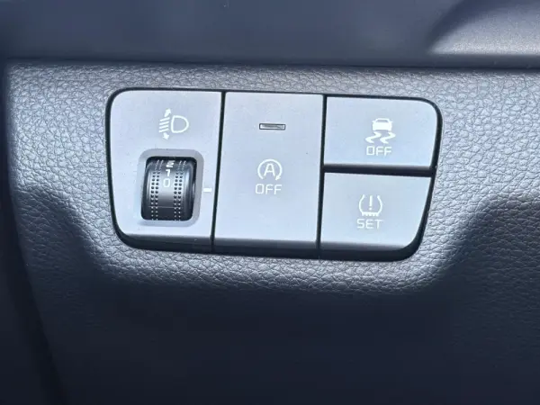 Kia Stonic 1.0 T-GDi Drive 7DCT 33