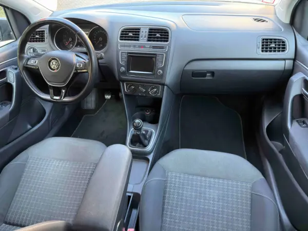 Volkswagen Polo 1.0 Trendline 31