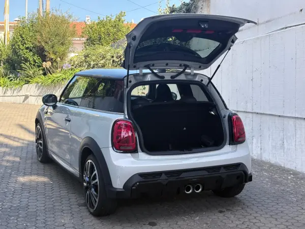 MINI 3 Portas John Cooper Works Auto Desportiva 27