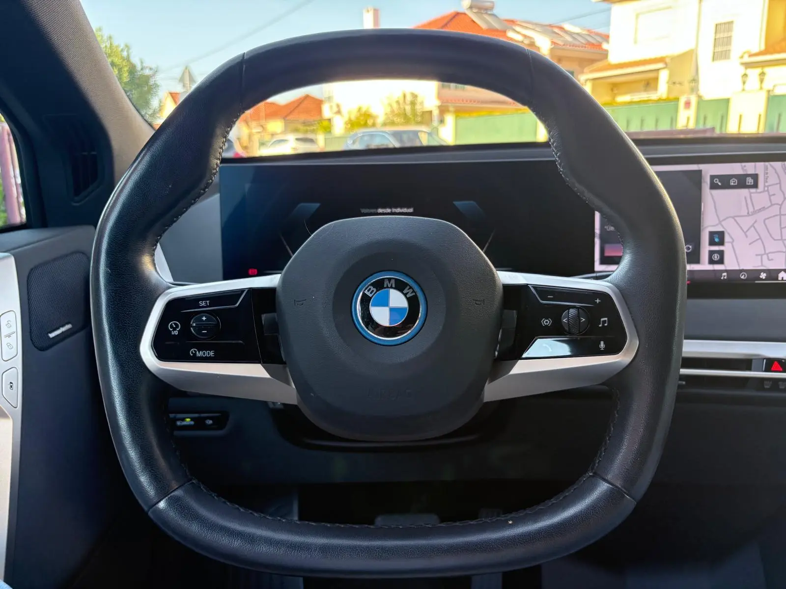 BMW iX xDrive 50 Pack Desportivo 35