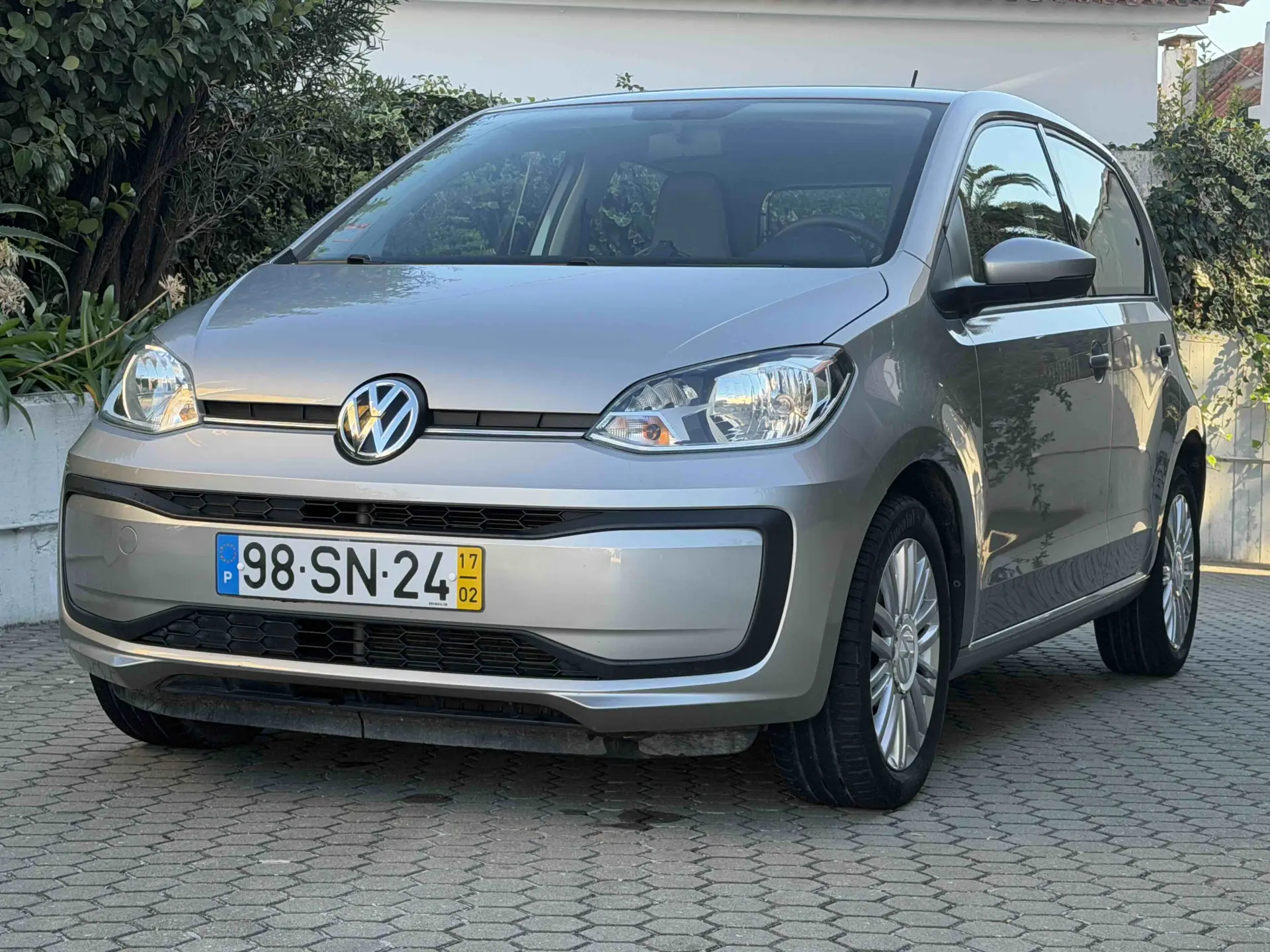 Volkswagen Up! 1.0 Move Auto 12