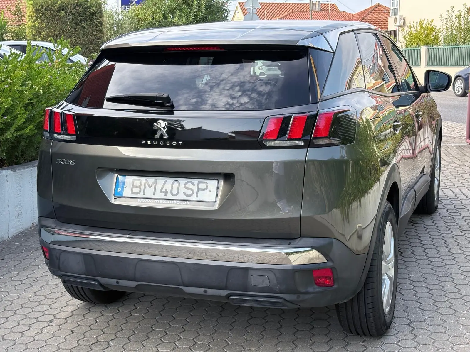Peugeot 3008 1.2 PureTech Allure EAT8 19