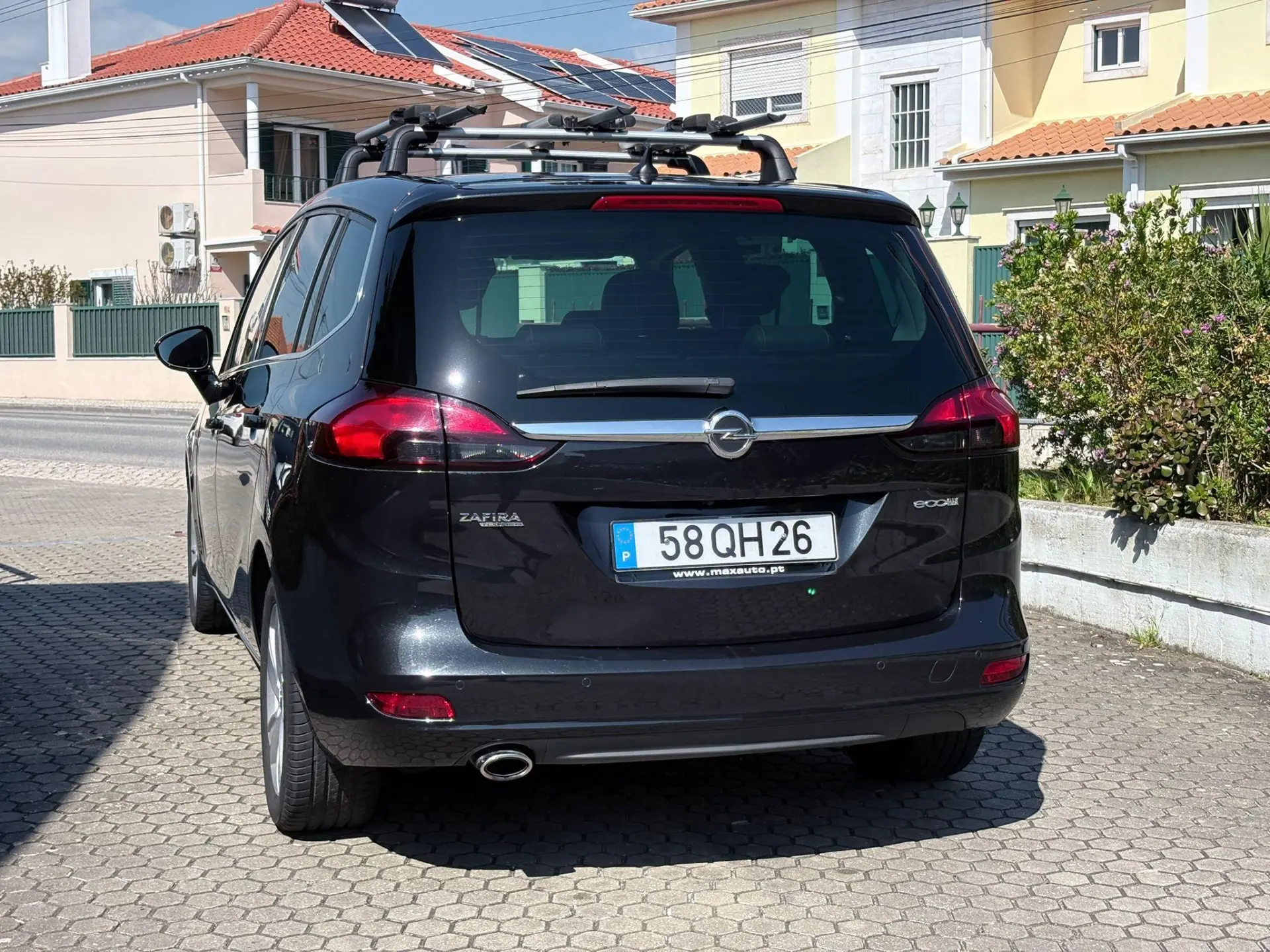 Opel Zafira 2.0 CDTI Cosmo 23