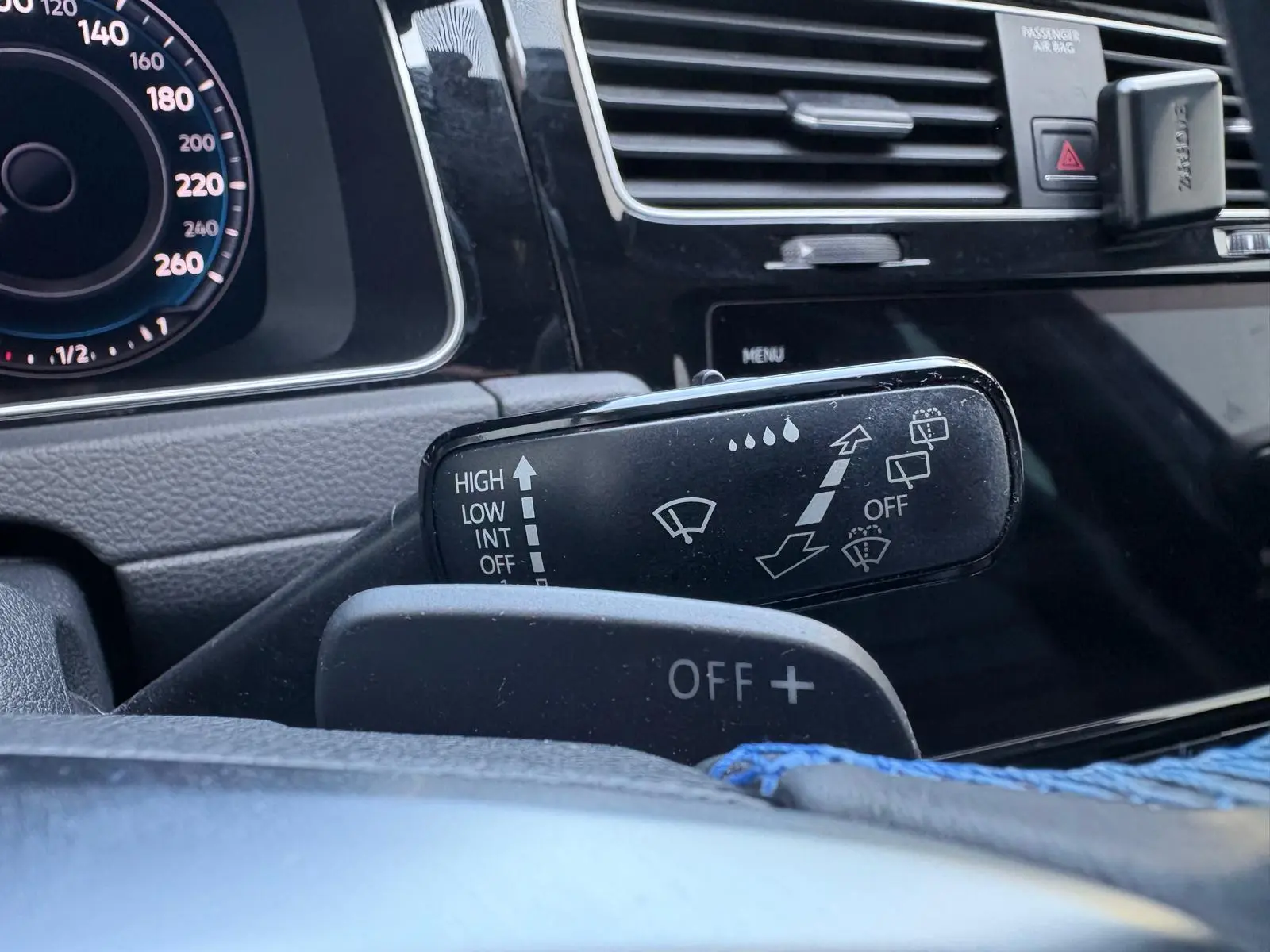 Volkswagen Golf 1.4 GTE Plug-in 42