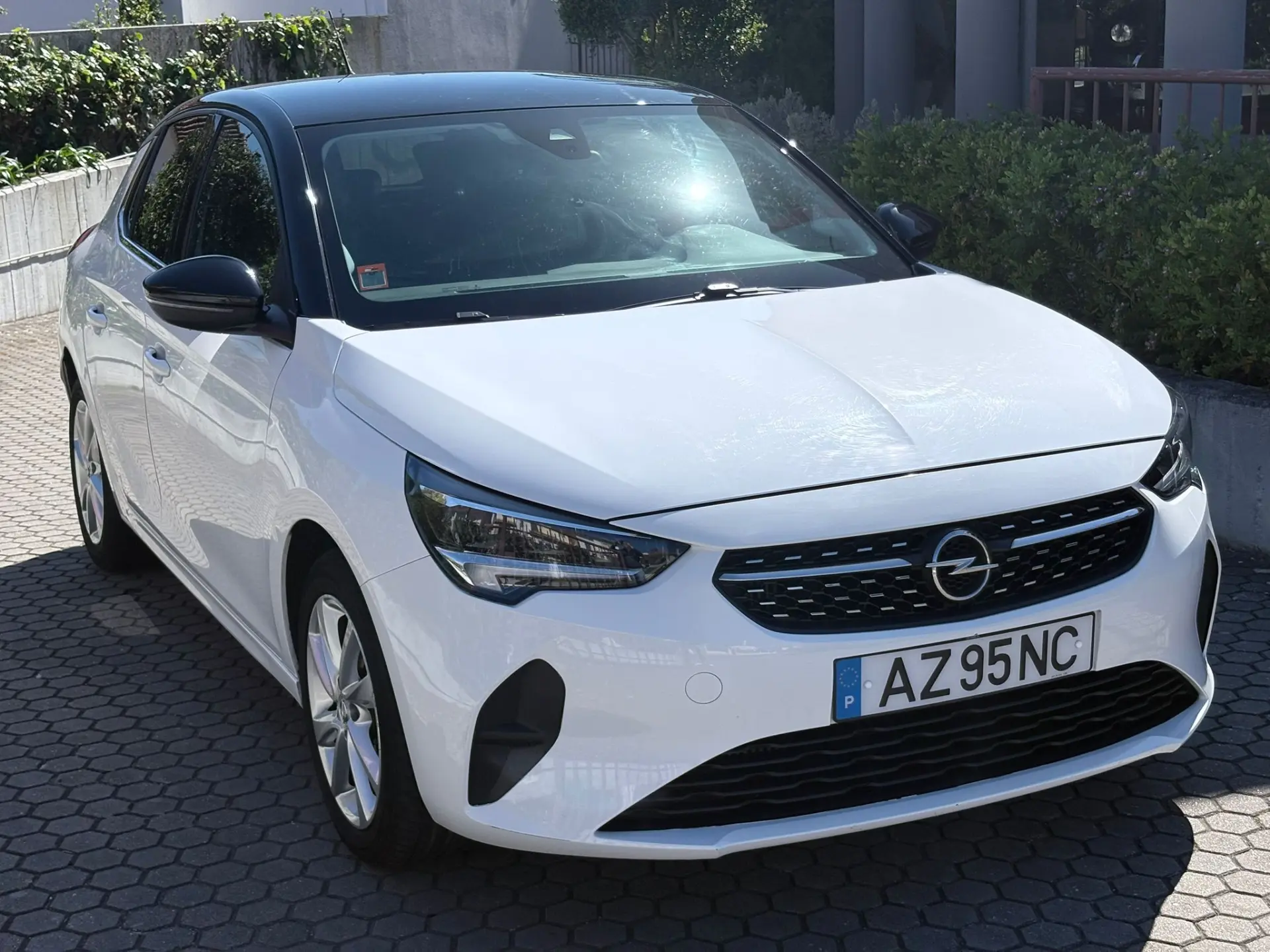 Opel Corsa 1.2 T Edition 2