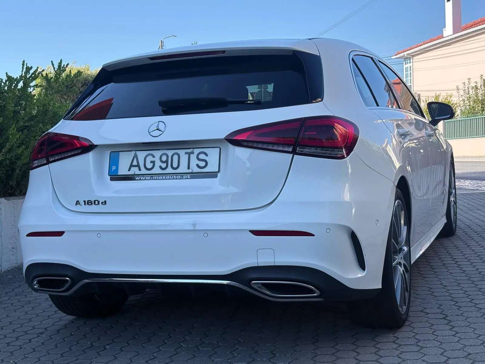 Mercedes-Benz A 180 d AMG Line Aut. 21