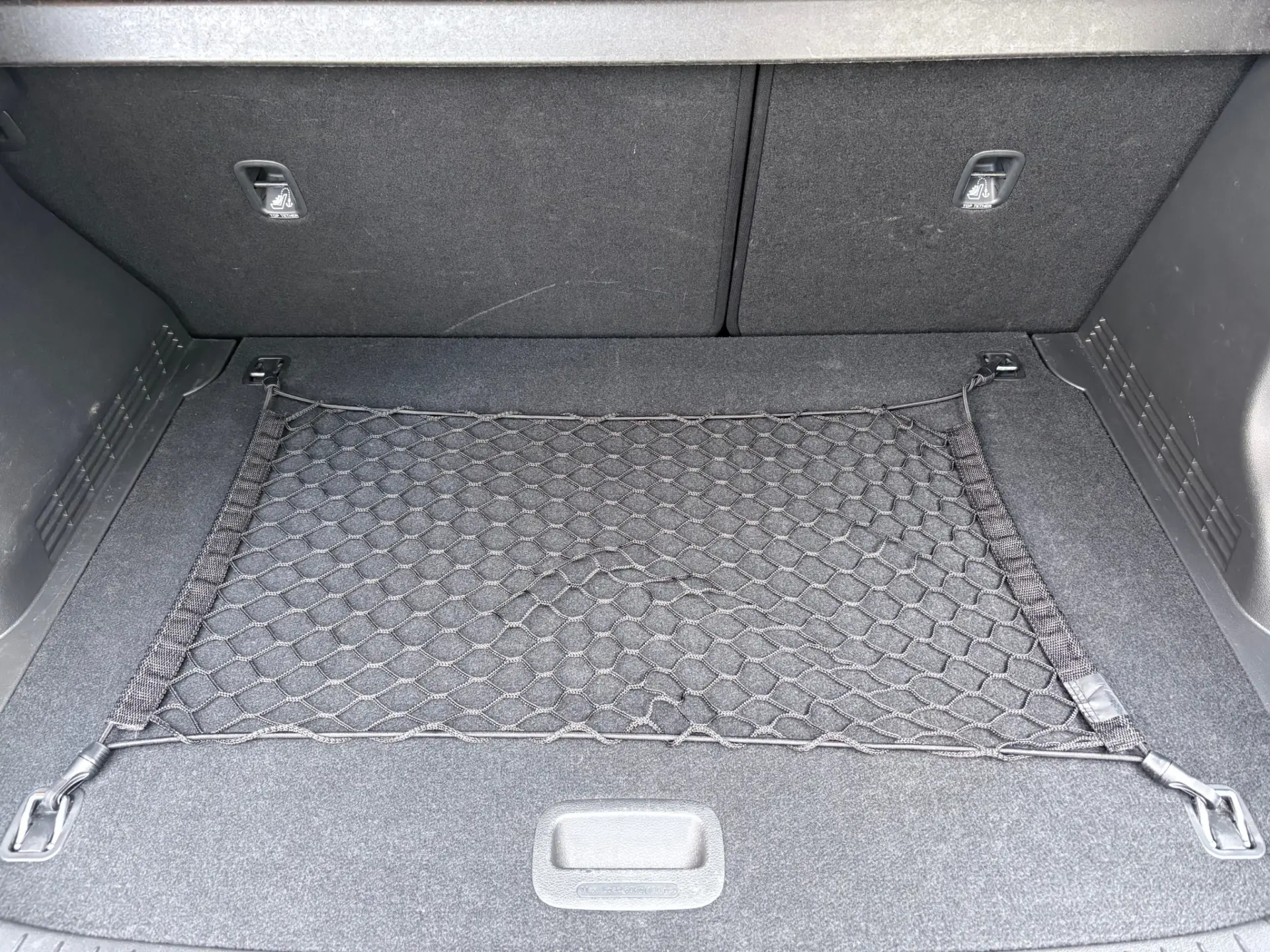 Hyundai Kauai 1.0 T-GDi Premium Tec.Preto 28