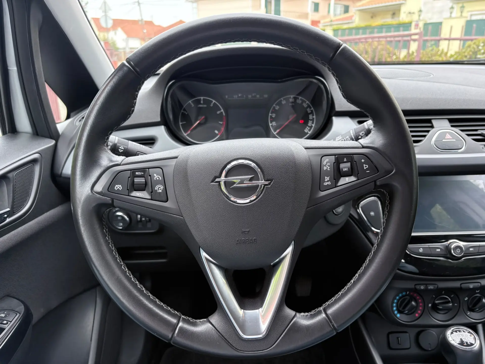 Opel Corsa 1.2 Dynamic 34
