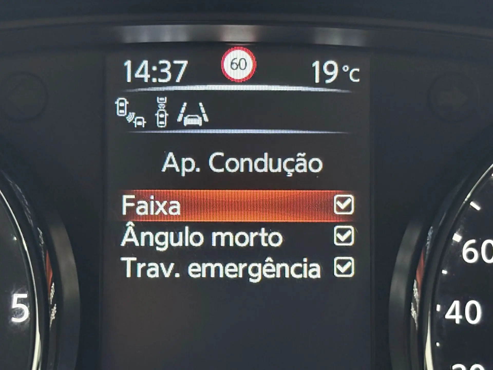 Nissan Qashqai 1.5 dCi Tekna Premium 17 Alcantara 45