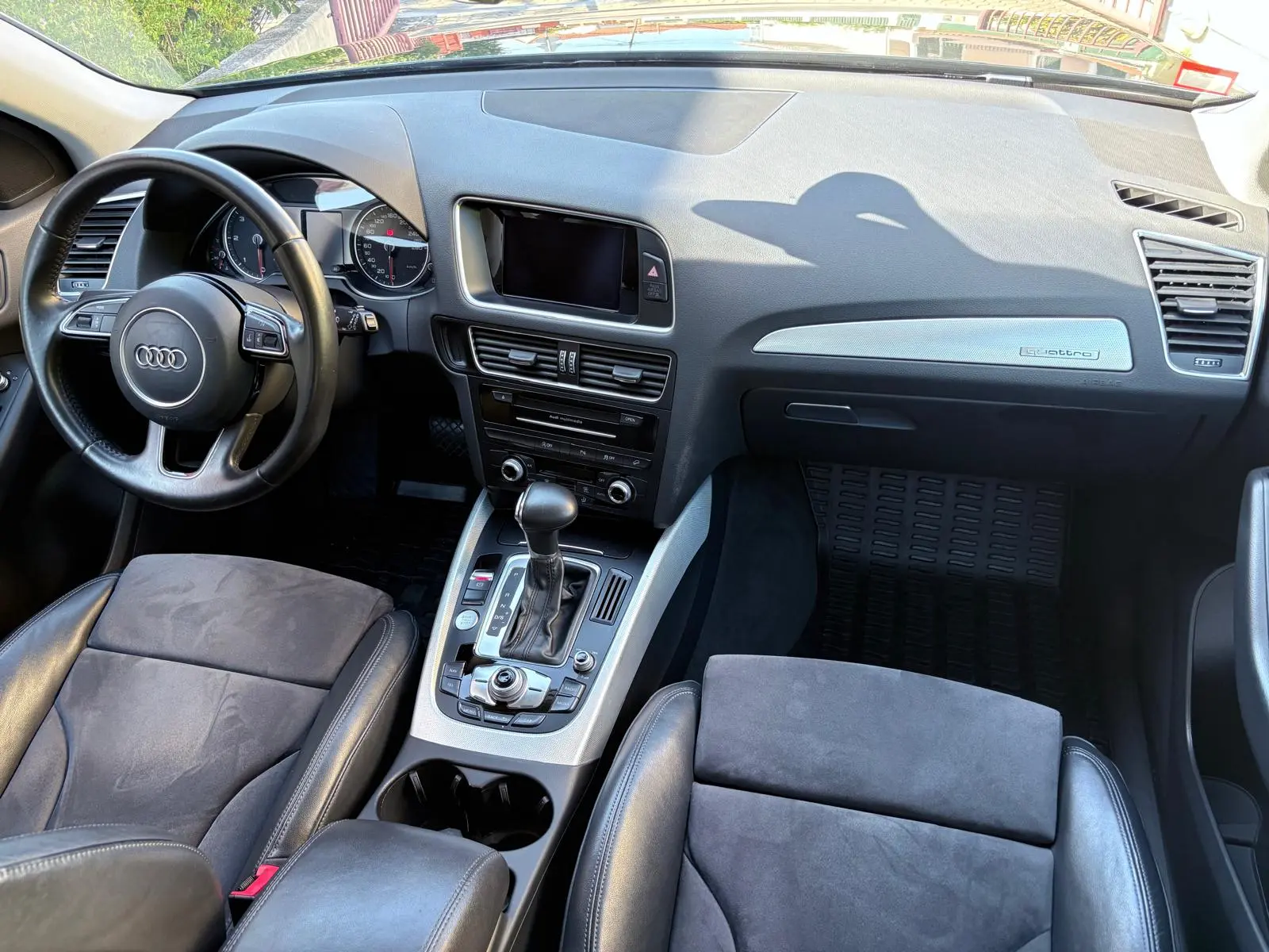 Audi Q5 2.0 TDI quattro S-line S-tronic 30