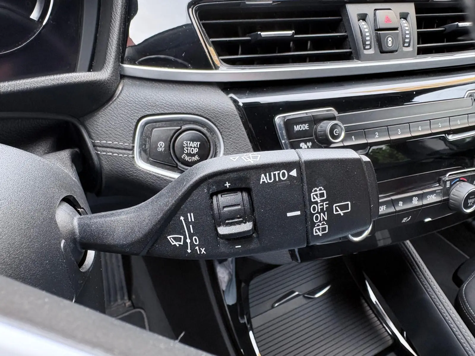 BMW X2 16 d sDrive Auto Advantage 38
