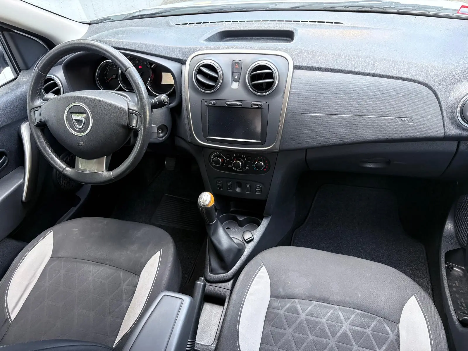 Dacia Sandero 1.5 dCi Stepway 28