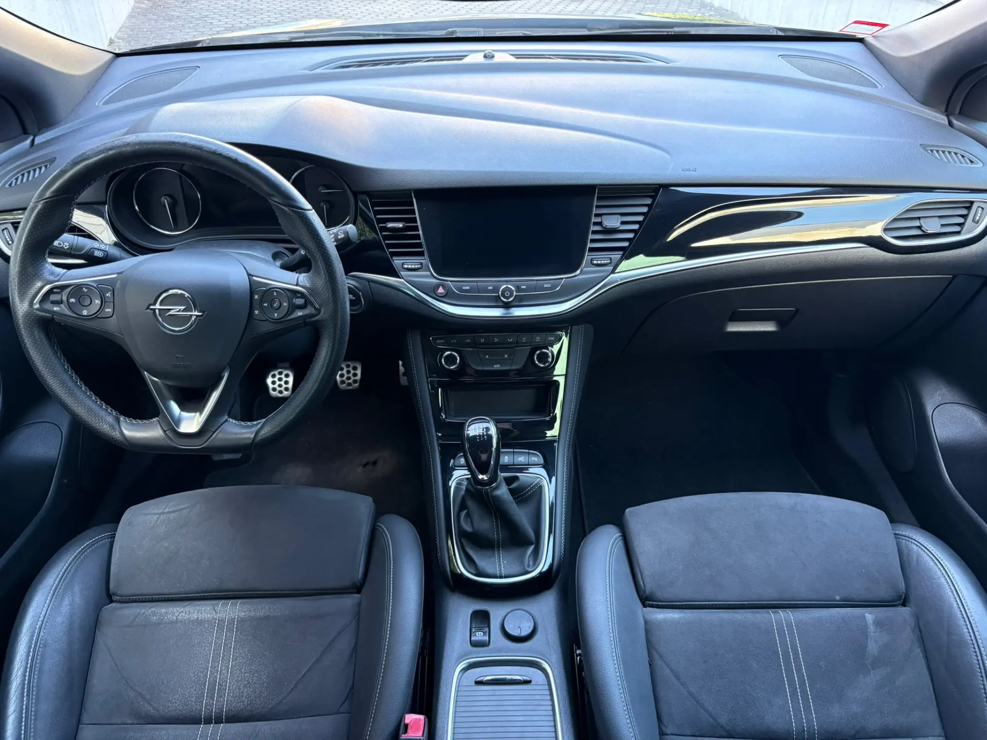 Opel Astra Sports Tourer 1.5 D Ultimate S/S 6