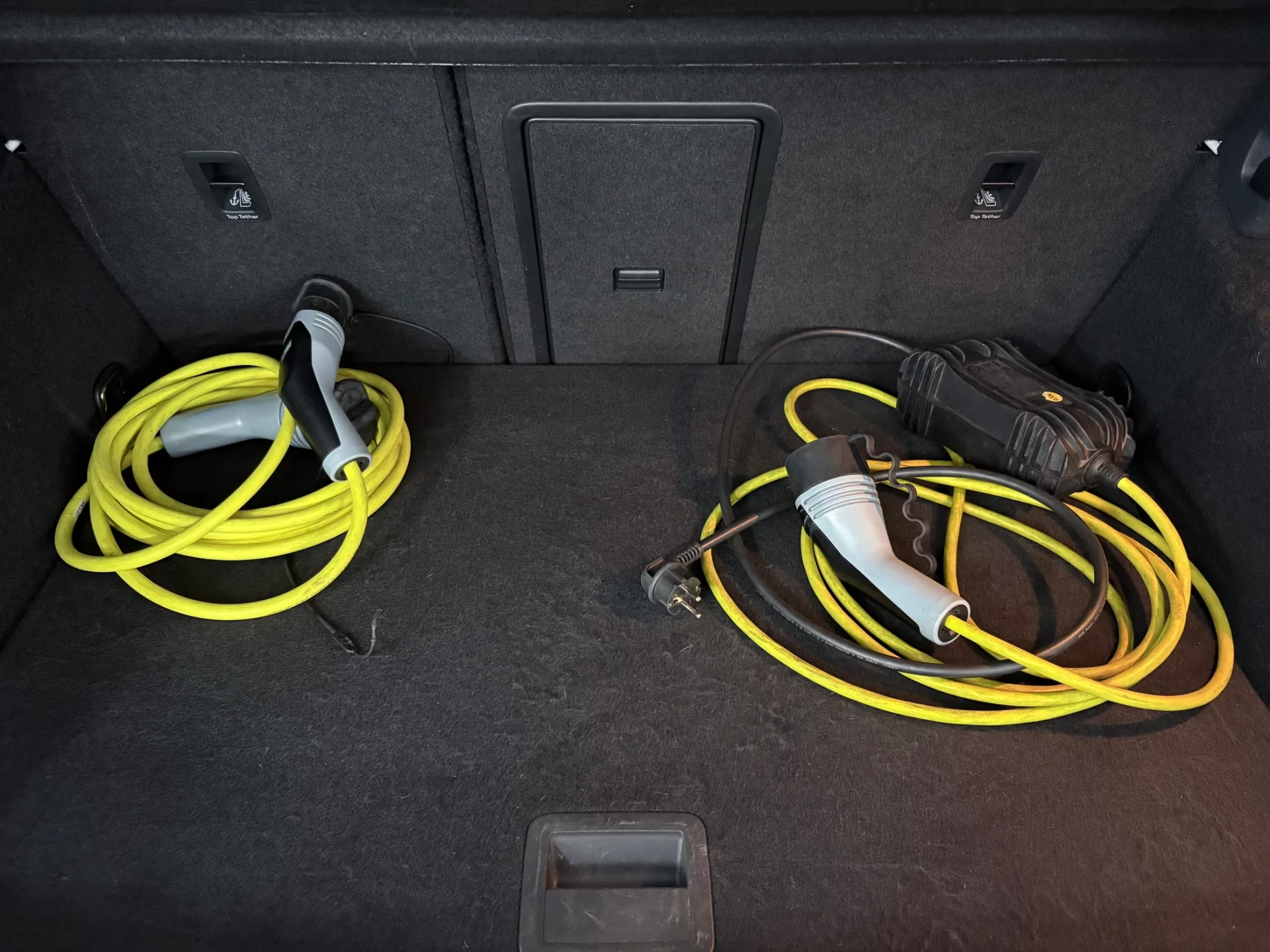 Volkswagen e-Golf AC/DC 27