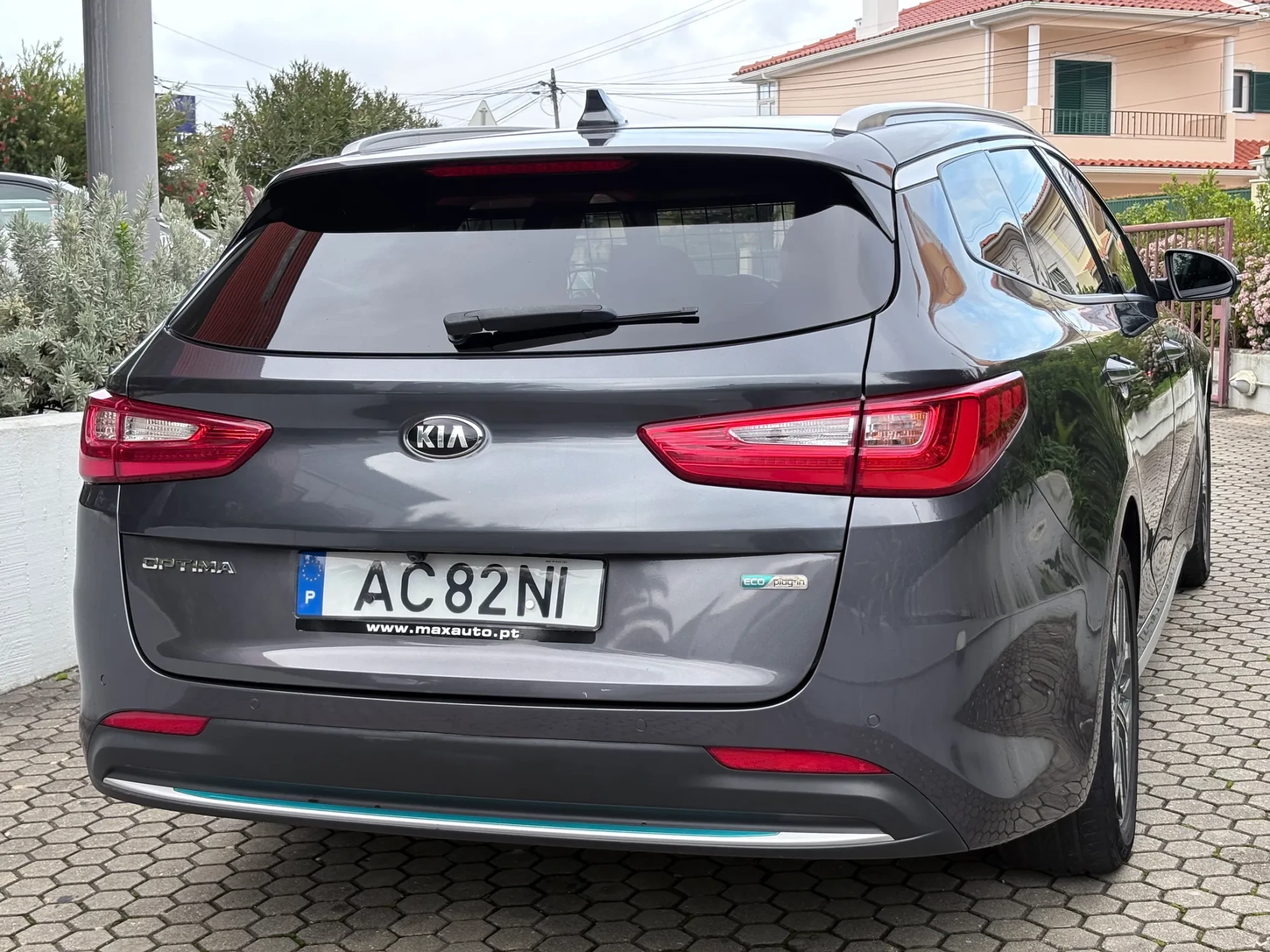 Kia Optima SW 2.0 CVVT PHEV 22
