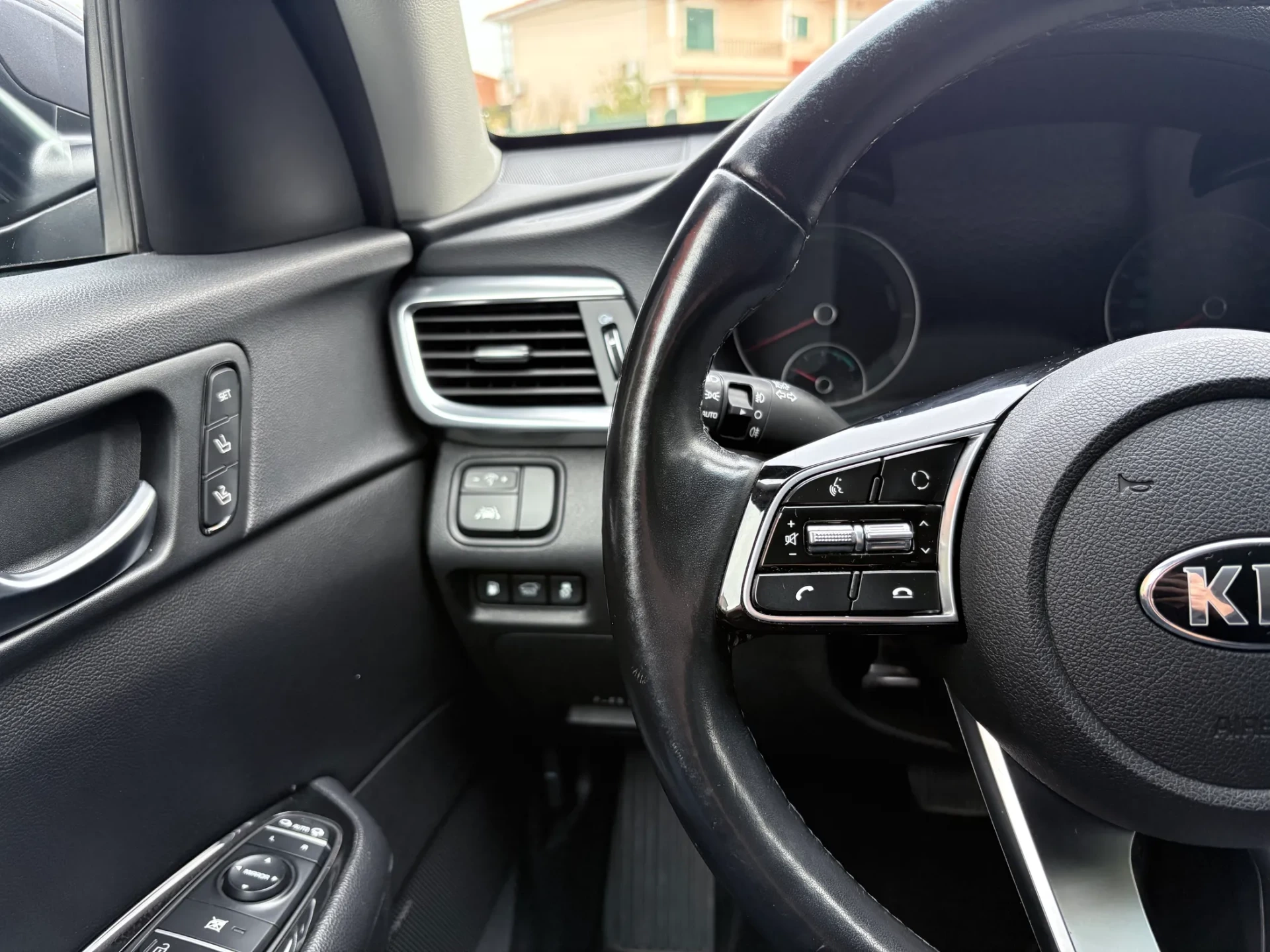 Kia Optima SW 2.0 CVVT PHEV 43