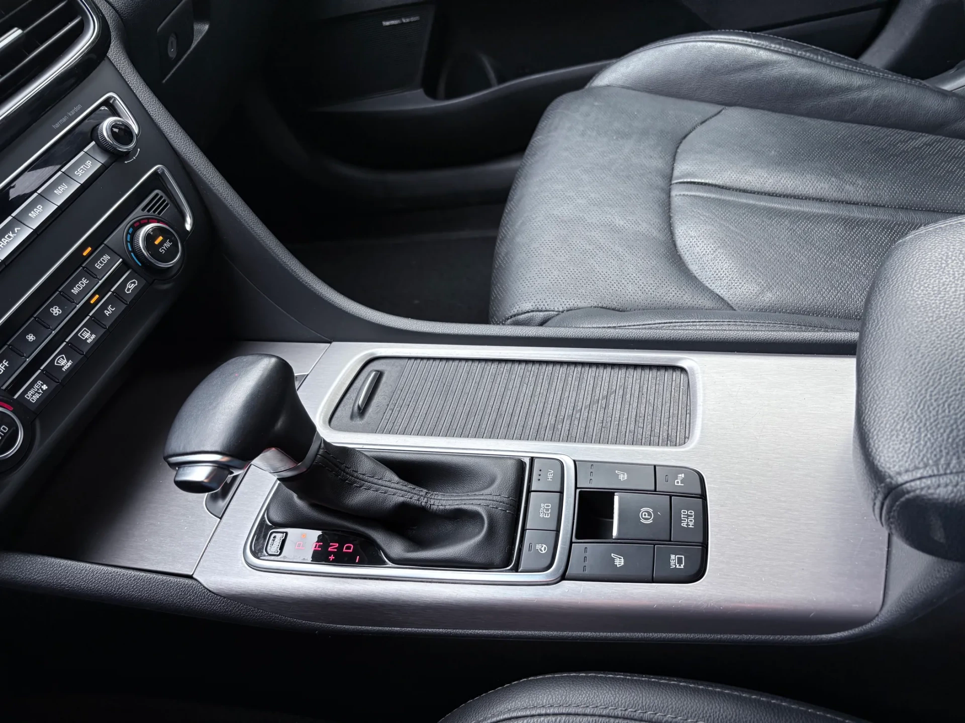 Kia Optima SW 2.0 CVVT PHEV 54